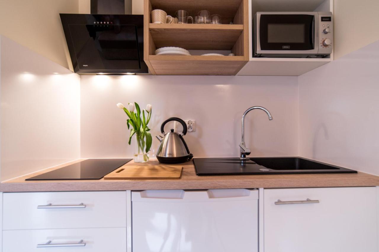 Gray House Apartamenty Dziwnówek Eksteriør bilde